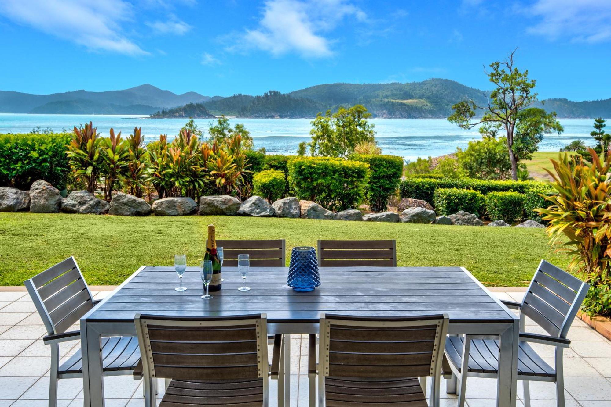 Frangipani Apartments On Hamilton Island By Hiha Exterior photo