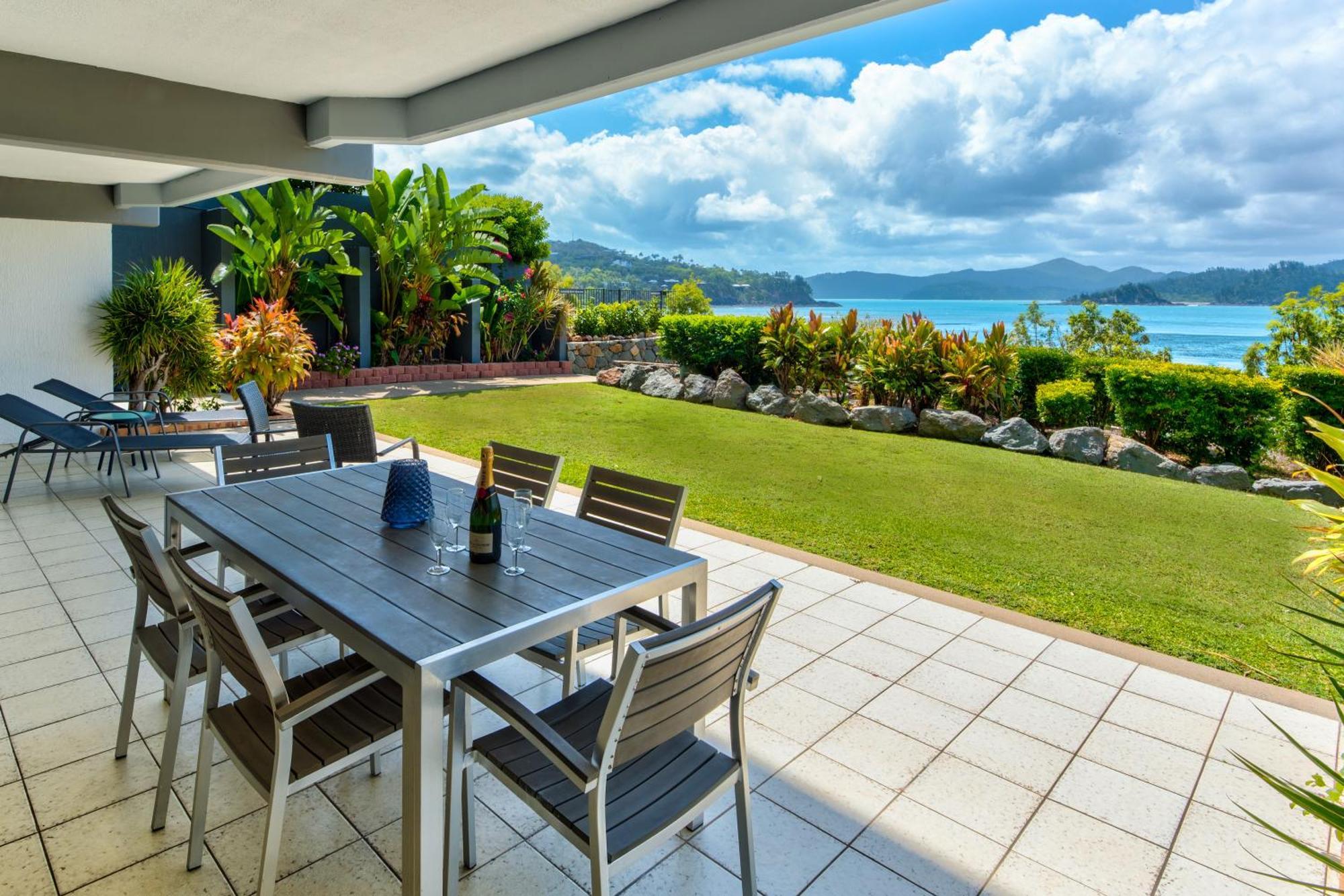 Frangipani Apartments On Hamilton Island By Hiha Exterior photo
